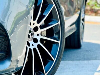 MERCEDES-BENZ E300 2020