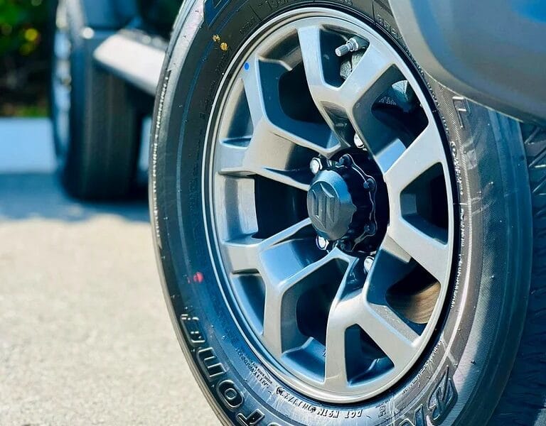 SUZUKI JIMNY GLX 4 DOORS 2024