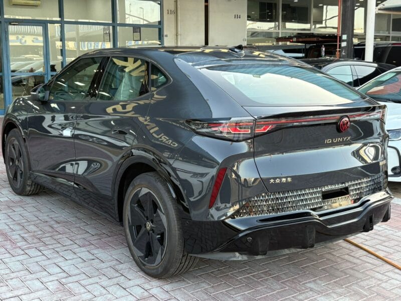 Volkswagen ID Unyx Ultra 2025