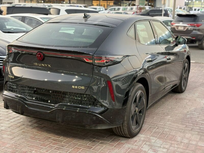 Volkswagen ID Unyx Ultra 2025