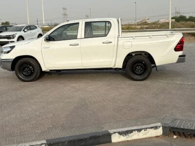 Toyota Hilux 2.0L 2025