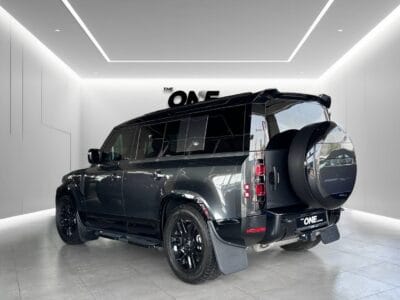 Land Rover DEFENDER 2024