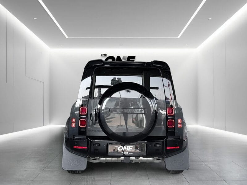 Land Rover DEFENDER 2024