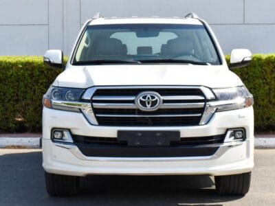 Toyota Land Cruiser Grand Touring 2019