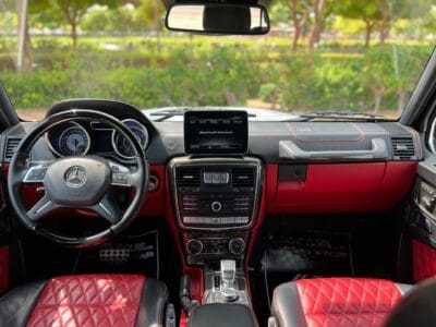 Mercedes-Benz AMG G63 5.5L Twin-Turbo V8 2017