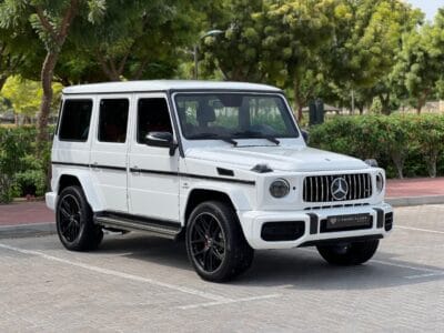 Mercedes-Benz AMG G63 5.5L Twin-Turbo V8 2017