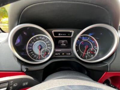 Mercedes-Benz AMG G63 5.5L Twin-Turbo V8 2017