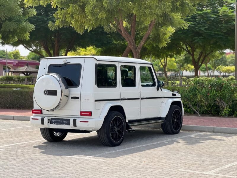 Mercedes-Benz AMG G63 5.5L Twin-Turbo V8 2017