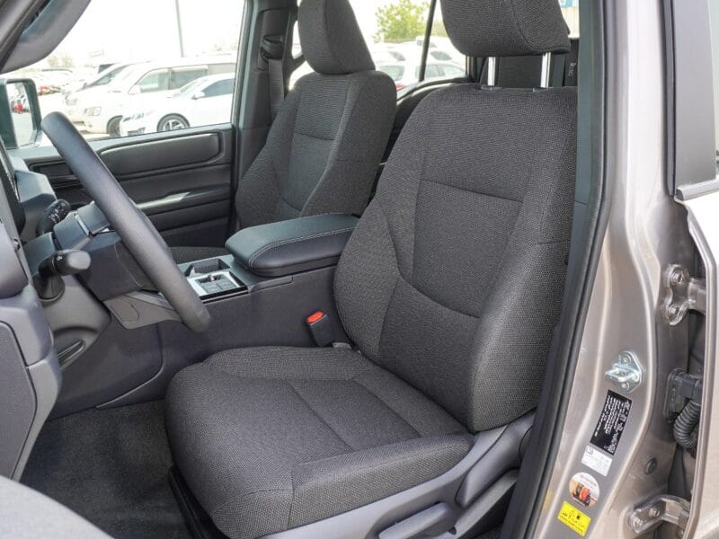 Toyota Prado TX-2, 2.8L Turbo 2025