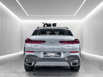 2024 BMW X6 XDrive40i