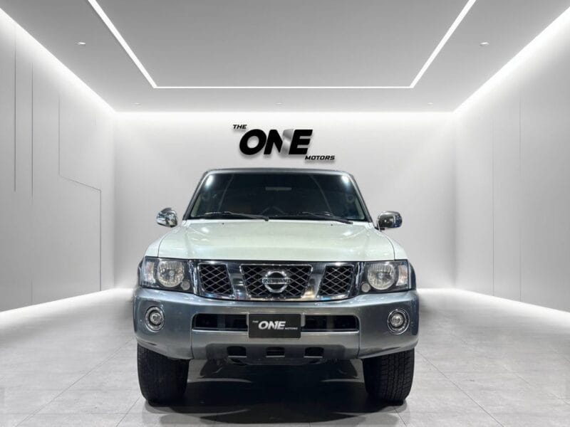 Nissan PATROL SUPER SAFARI