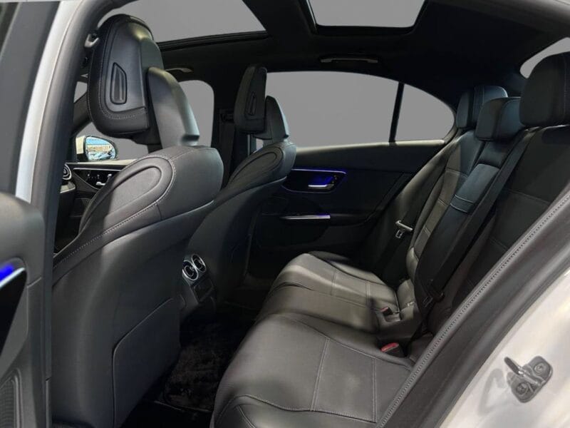 2024 Mercedes-Benz C300