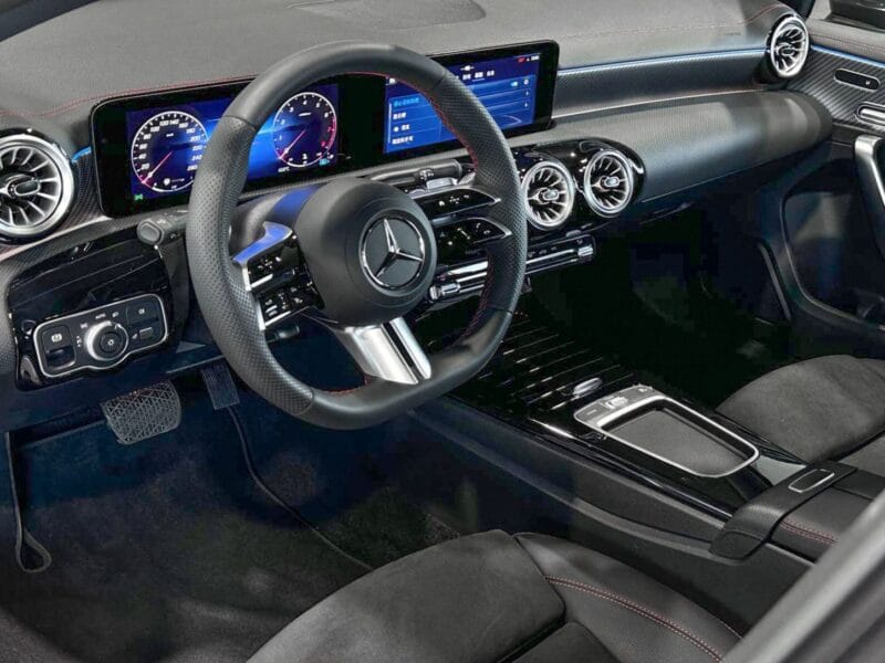 2025 Mercedes-Benz A200 L