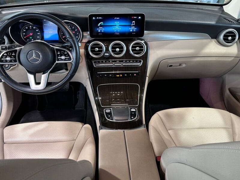 2020 Mercedes-Benz GLC 300