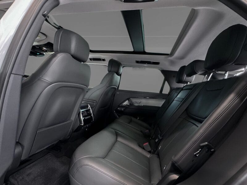 2024 Land Rover Range Rover SPORT SE