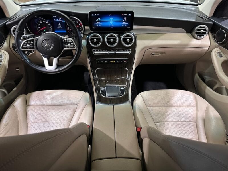 2020 Mercedes-Benz GLC 300