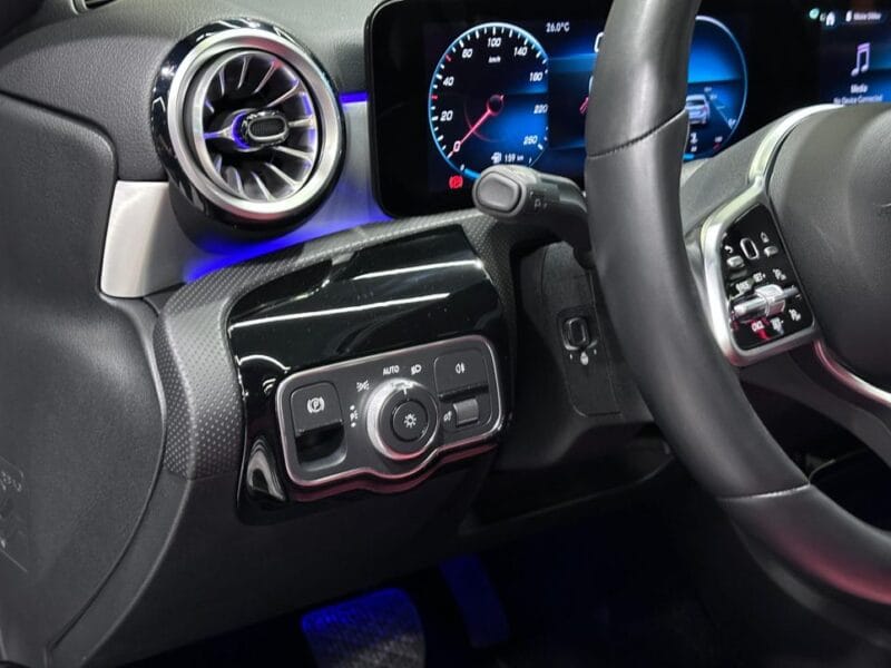 2022 Mercedes-Benz A220