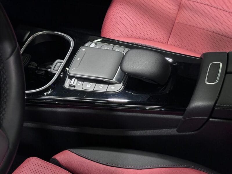 2022 Mercedes-Benz A220