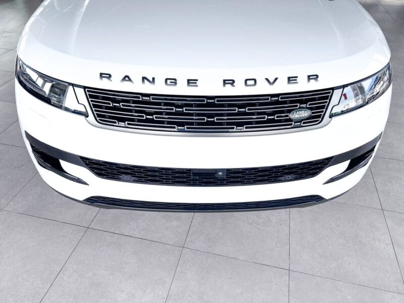 2024 Land Rover Range Rover SPORT SE