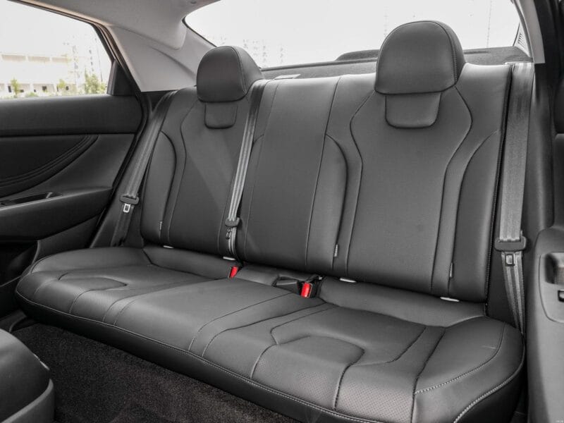 Hyundai Elantra 2025