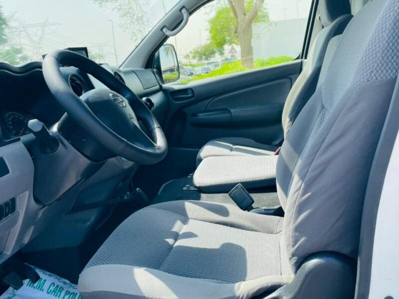 Nissan Urvan Chiller 2019