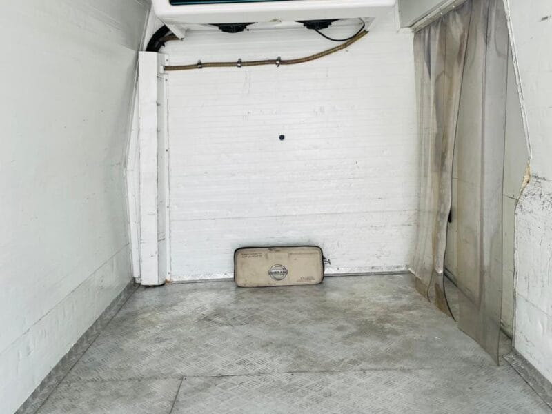 Nissan Urvan Chiller 2019