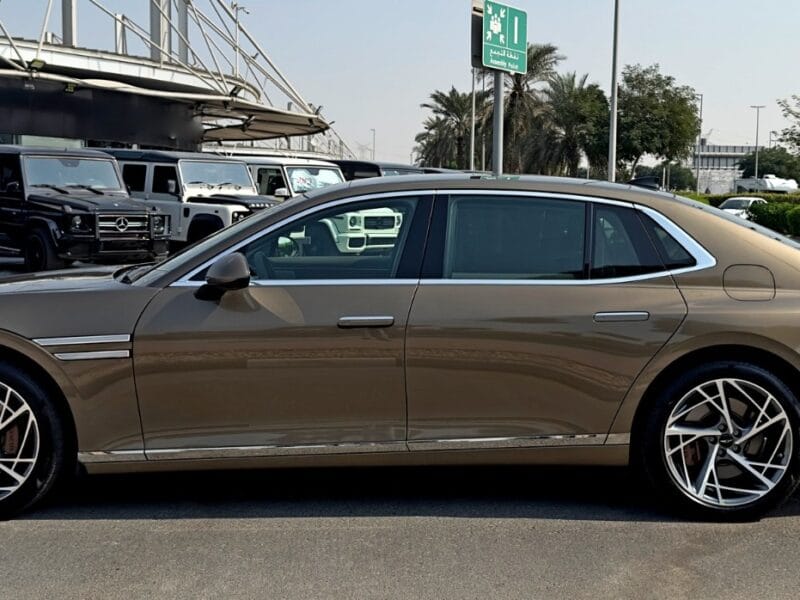 Genesis G90 Prestige Calendar 2023