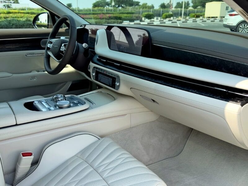 Genesis G90 Prestige Calendar 2023