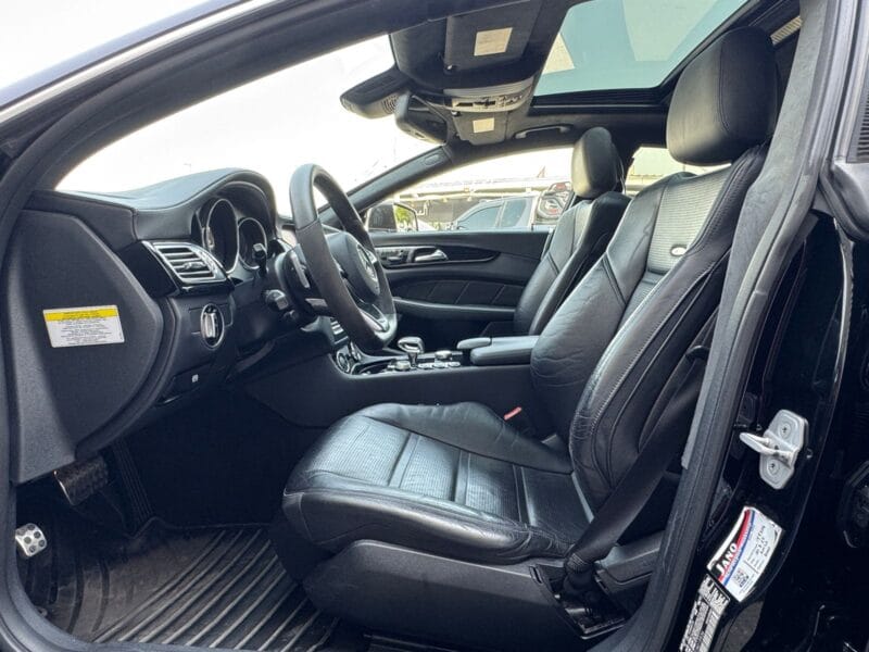 Mercedes-Benz CLS 63 2012