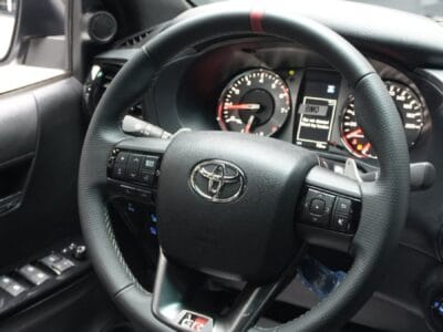 TOYOTA HILLUX GR SPORT 4.0 2025