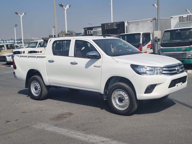 TOYOTA HILLUX 2.4 2025