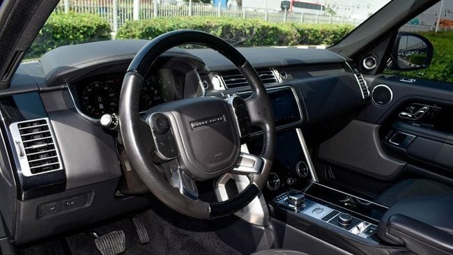 Land Rover Range Rover 5.0 L V8 2019