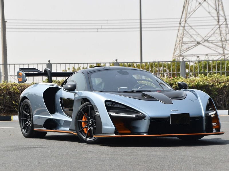 McLaren Senna 2019 track-focused hypercar powered by a 4.0-liter twin-turbo V8 engine delivering 789 horsepower and 800 Nm of torque