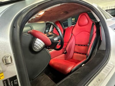 Mercedes-Benz SLR 2006 a high-performance grand tourer, a collaboration between Mercedes-Benz and McLaren, featuring a 5.4-liter supercharged V8 engine producing around 617 horsepower