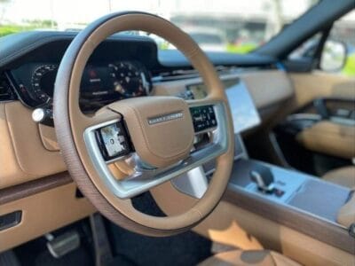 Land Rover Range Rover HSE P530 4.4L 2024 / With Warranty & Service