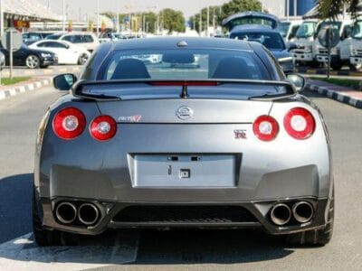 Nissan GTR Alpha 8 2010
