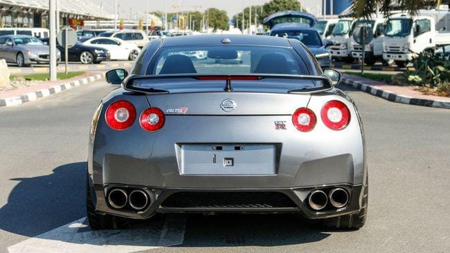 Nissan GTR Alpha 8 2010