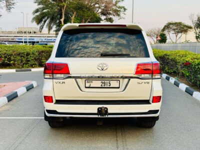 TOYOTA LAND CRUISER GXR 4.6L MODEL 2016 GCC VERY GOOD CONDITION