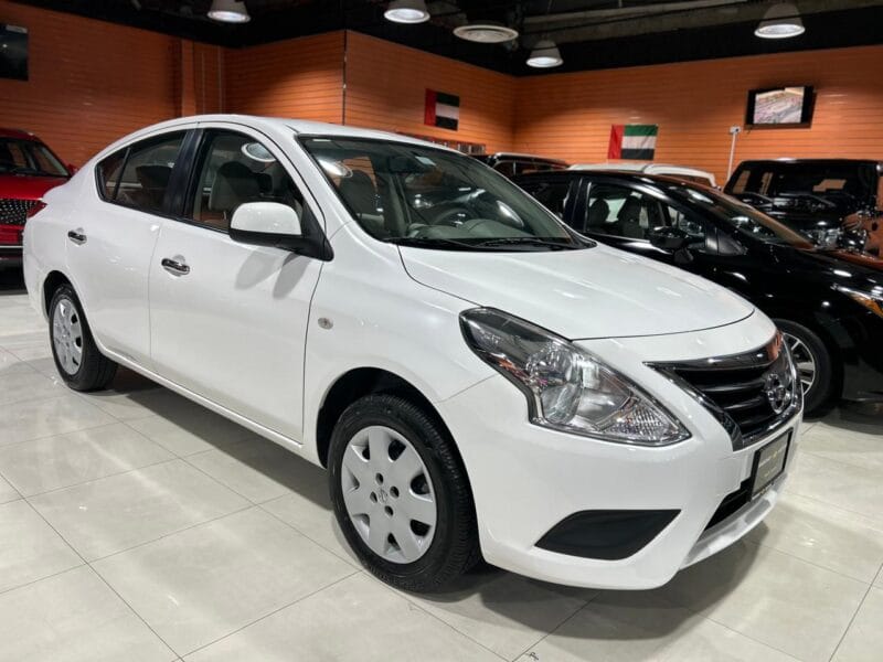 NISSAN SUNNY 2024