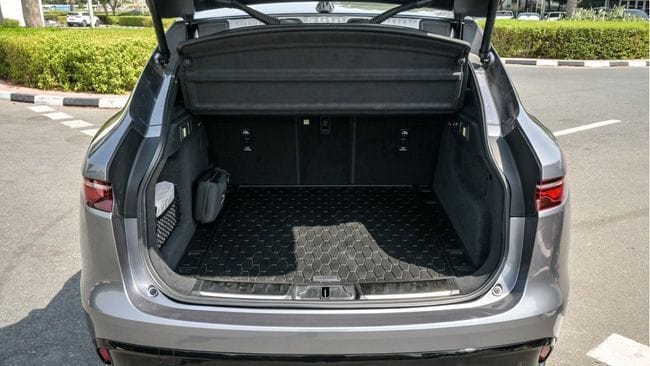 Jaguar F Pace R Dynamic 2024