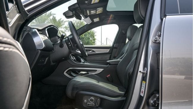 Jaguar F Pace R Dynamic 2024