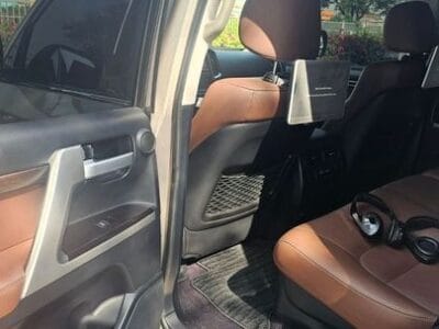 Toyota Land Cruiser VXR 5.7L 4WD 2018 Full Option