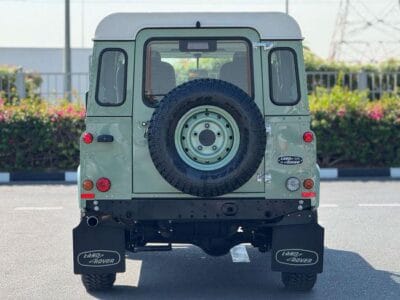 Land Rover Defender 2016