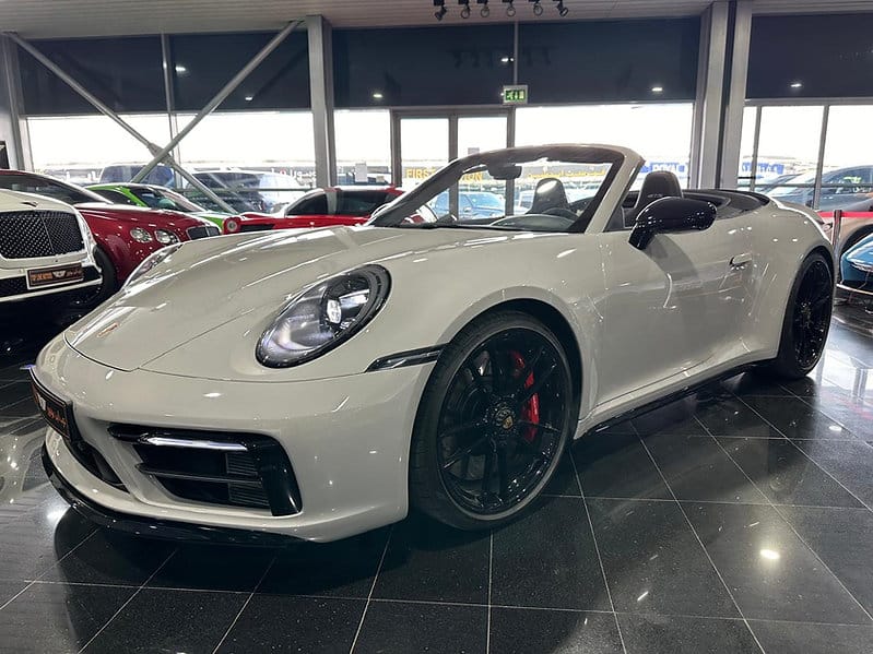 2023 Porsche 911 Carrera GTS