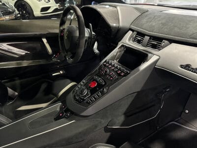 Lamborghini Aventador SVJ 2020 high-performance supercar