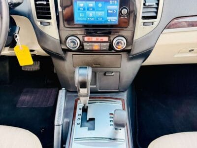 MITSUBISHI PAJERO 3.0L 2022 GCC VERY GOOD CONDITION