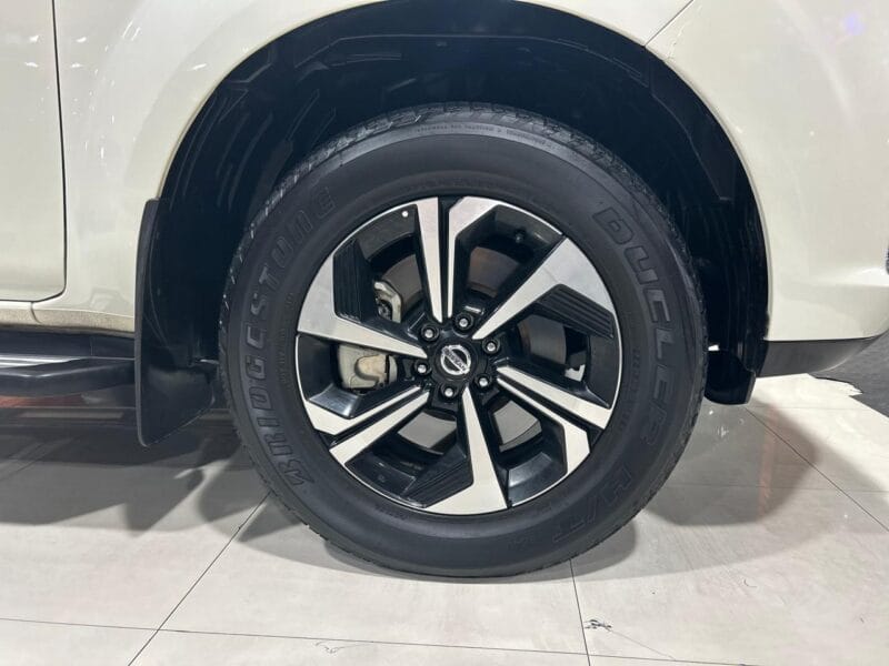 NISSAN XTERRA PLATINUM 2023