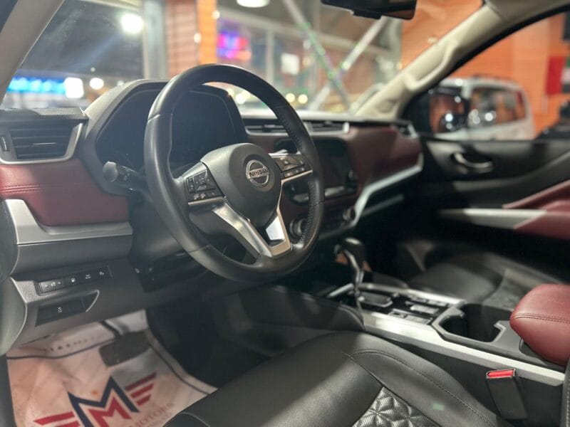 NISSAN XTERRA PLATINUM 2023