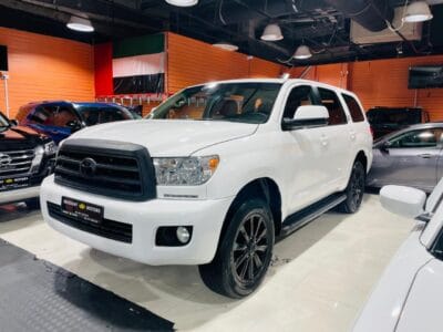 TOYOTA SEQUOIA White 2012