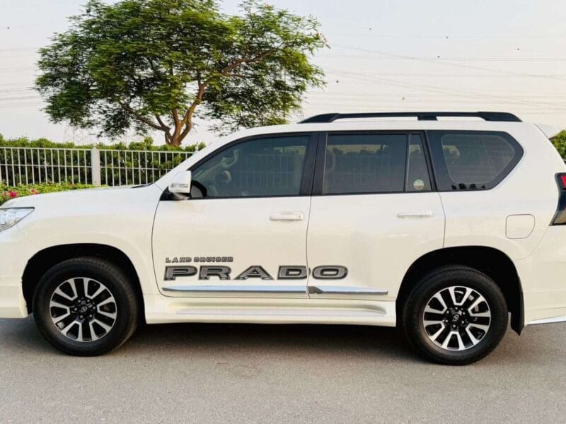 TOYOTA PRADO 4.0L MODEL 2019 GCC VERY GOOD CONDITION